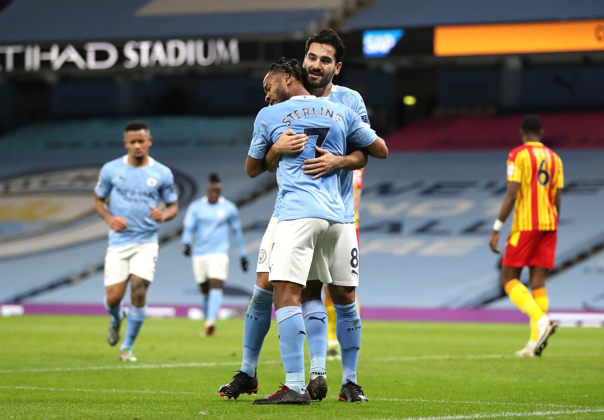 持续加大对 持续加大对